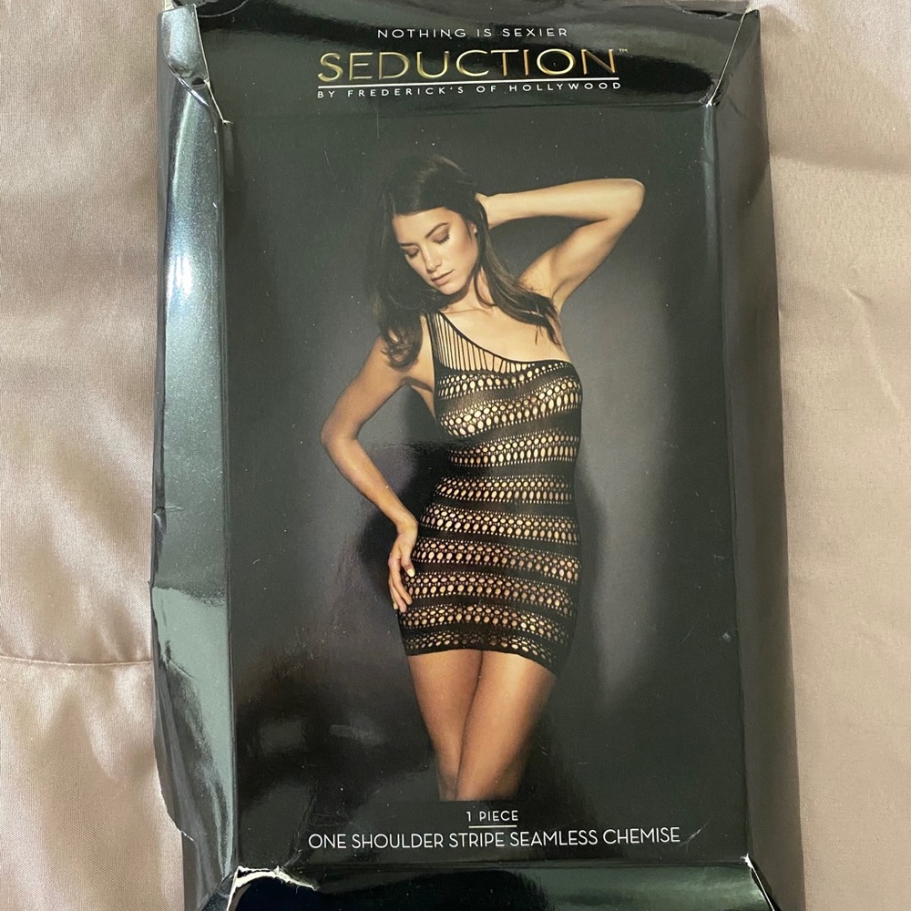 Seamless Chemise